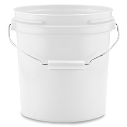 3 gallon buckets with lids